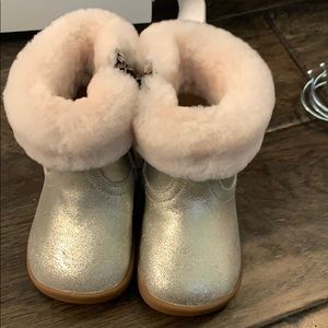 Ugh boots